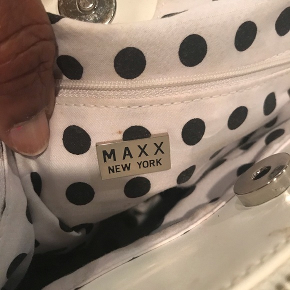 Large back leather bag with braided handles - Picture 4 of 8